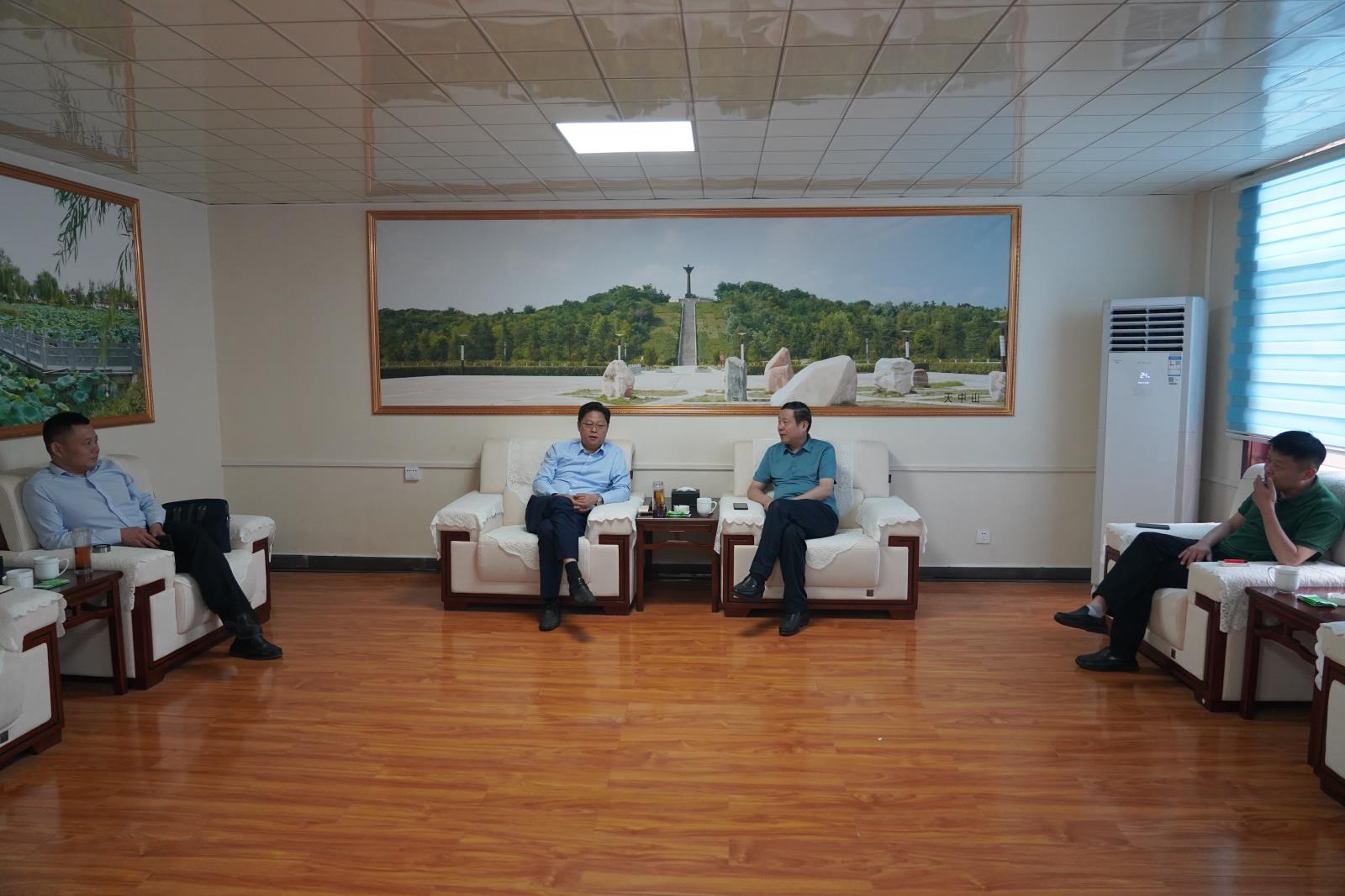 劉培建前往汝南天中投資調研1.jpg 劉培建前往汝南天中投資調研1.jpg