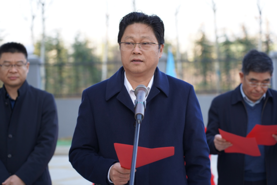 駐馬店石化銷售有限責(zé)任公司金頂山路加油站正式開業(yè)慶典儀式舉行(2)(1)(1)663.png 駐馬店石化銷售有限責(zé)任公司金頂山路加油站正式開業(yè)慶典儀式舉行(2)(1)(1)663.png