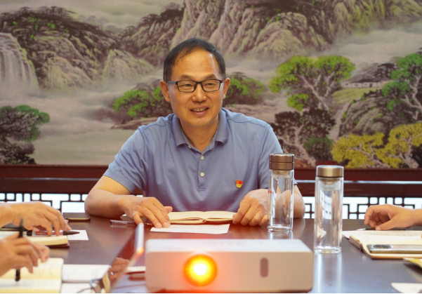 市產(chǎn)業(yè)集團直屬單位黨委召開黨支部書記會議456.png 市產(chǎn)業(yè)集團直屬單位黨委召開黨支部書記會議456.png