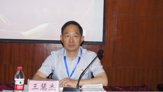 7.4市產(chǎn)業(yè)集團(tuán)舉辦“傳承紅旗渠精神  譜寫新時(shí)代華章”專題培訓(xùn)班811.png