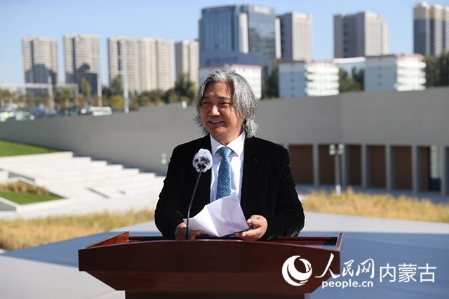 全國政協(xié)副秘書長、民盟中央專職副主席、中國美術(shù)館館長、中國城市雕塑家協(xié)會主席吳為山開幕致辭。王劭凱攝