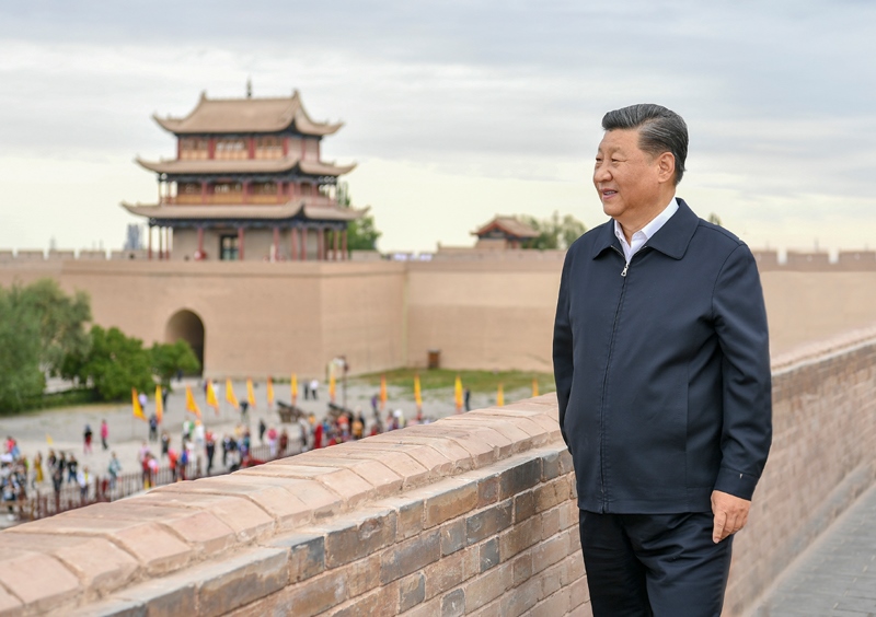 2019年8月20日，習(xí)近平總書記來到嘉峪關(guān)關(guān)城，登上城樓察看關(guān)城整體面貌，聽取河西走廊長城、關(guān)隘歷史文化情況介紹。