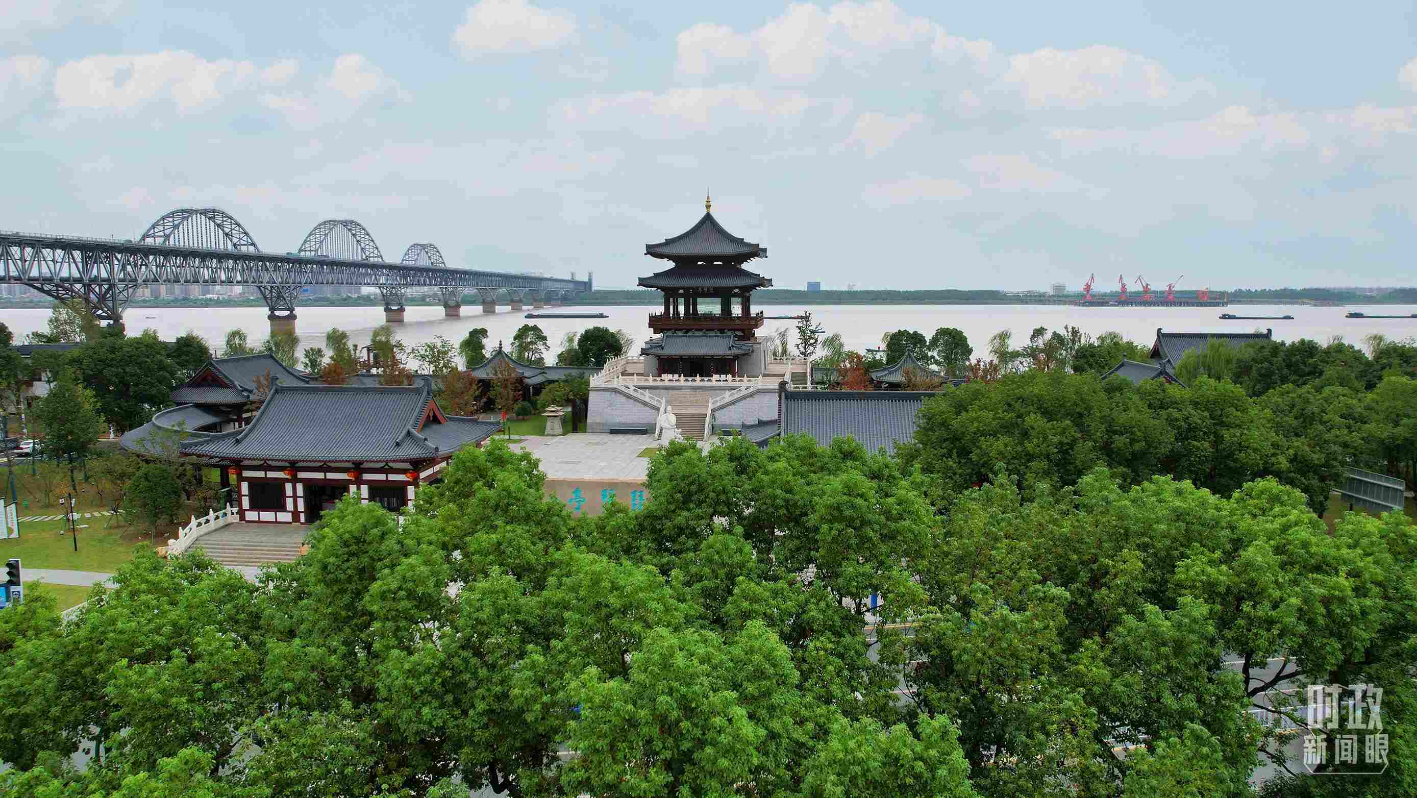△長(zhǎng)江國(guó)家文化公園九江城區(qū)段。（總臺(tái)記者劉陽(yáng)拍攝）