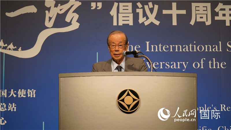 日本前首相福田康夫致辭。人民網(wǎng) 蔣曉辰攝