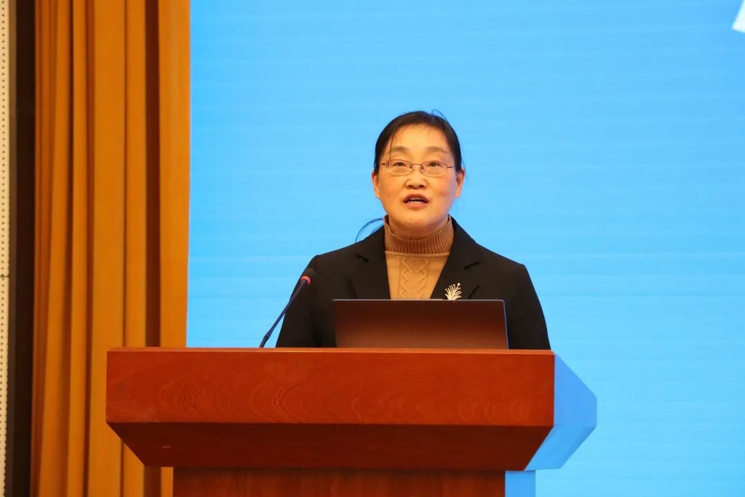 浙江省社會科學(xué)界聯(lián)合會黨組成員、秘書長劉東致辭。主辦方供圖