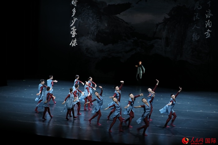 《詩憶東坡》美國巡演將持續(xù)2周，在華盛頓、紐約進(jìn)行共計(jì)8場(chǎng)演出。人民網(wǎng)記者 李志偉攝