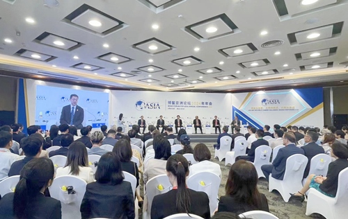 博鰲亞洲論壇2024年年會(huì)“‘創(chuàng)新、綠色、數(shù)智、融合’引領(lǐng)高質(zhì)量發(fā)展”分論壇。人民網(wǎng)記者 喬雪峰攝