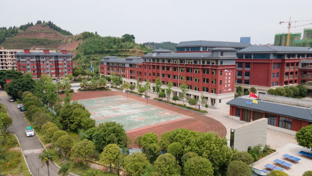 這是5月31日拍攝的之江小學(xué)校園。