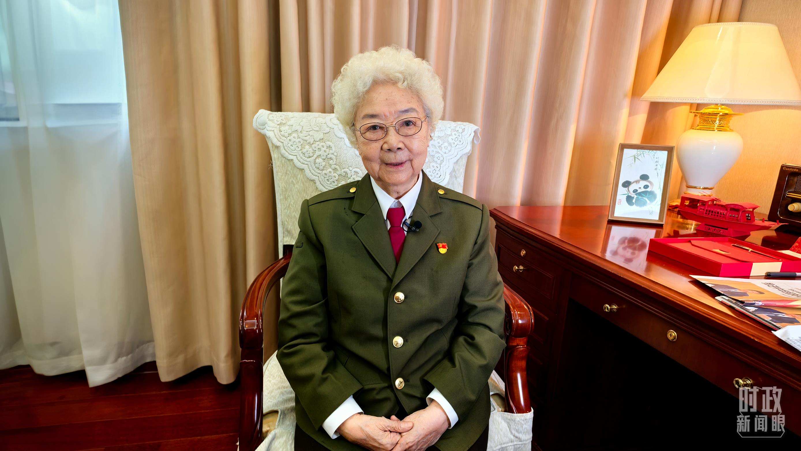 “人民藝術(shù)家”國家榮譽(yù)稱號(hào)獲得者田華。（總臺(tái)央視記者史偉拍攝）