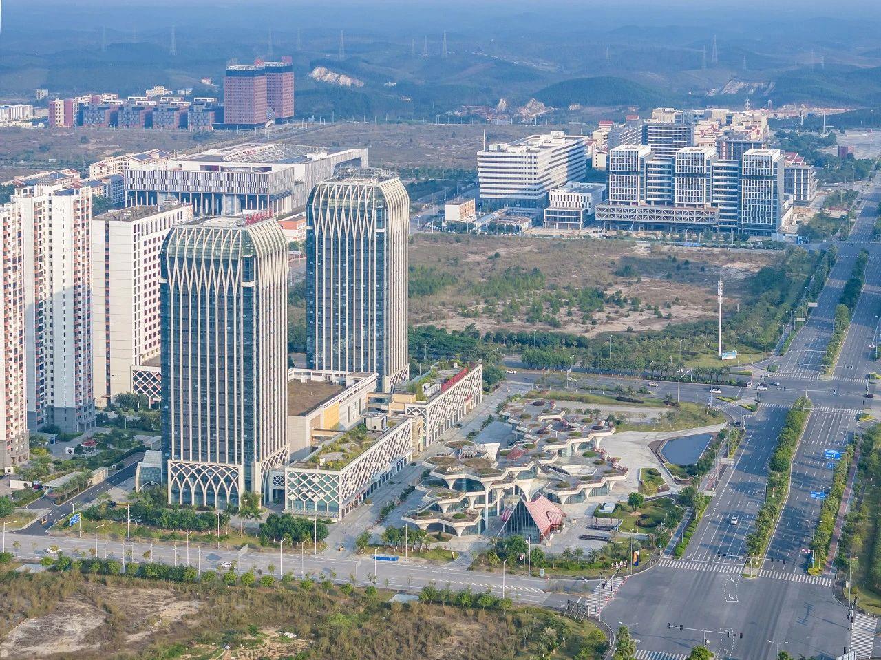 2023年11月，廣西欽州，航拍中國—馬來西亞欽州產(chǎn)業(yè)園區(qū)。